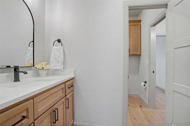 16014 N Memorial Drive, Collinsville, OK 74021