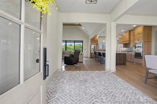 16014 N Memorial Drive, Collinsville, OK 74021