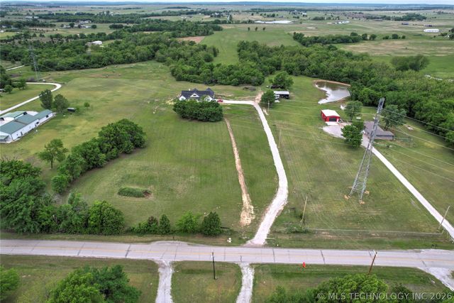 16014 N Memorial Drive, Collinsville, OK 74021