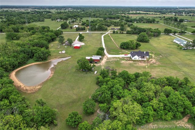 16014 N Memorial Drive, Collinsville, OK 74021