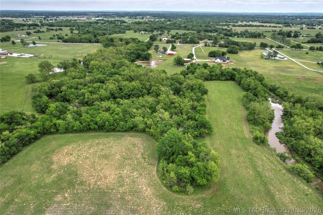 16014 N Memorial Drive, Collinsville, OK 74021
