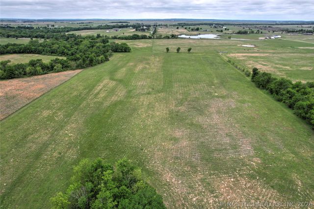 16014 N Memorial Drive, Collinsville, OK 74021