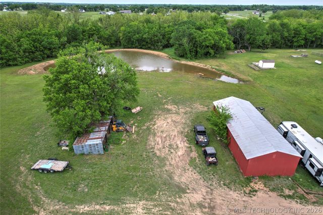 16014 N Memorial Drive, Collinsville, OK 74021