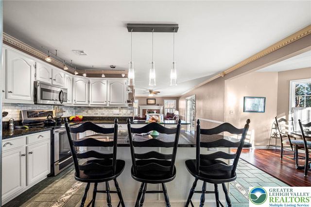 6335 Red Fox, Upper Saucon Twp, PA 18036