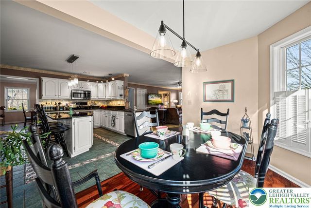 6335 Red Fox, Upper Saucon Twp, PA 18036