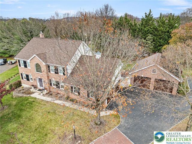 6335 Red Fox, Upper Saucon Twp, PA 18036