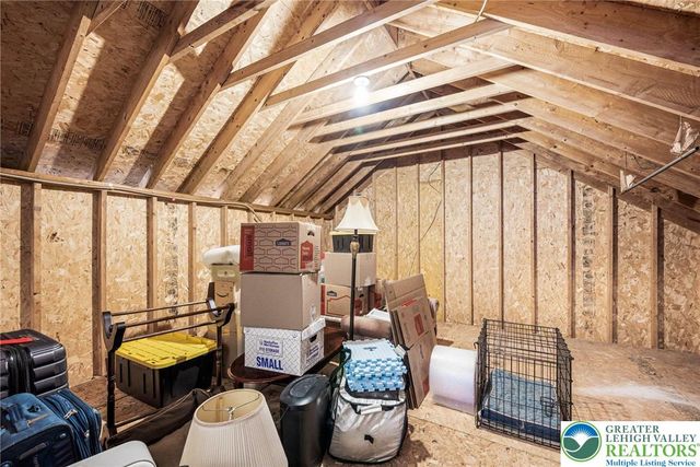 6335 Red Fox, Upper Saucon Twp, PA 18036