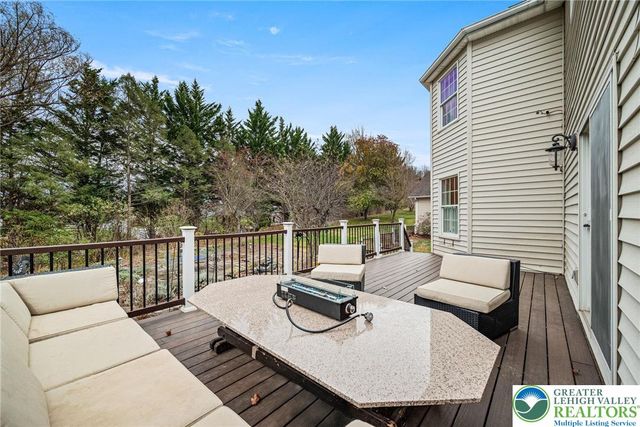 6335 Red Fox, Upper Saucon Twp, PA 18036