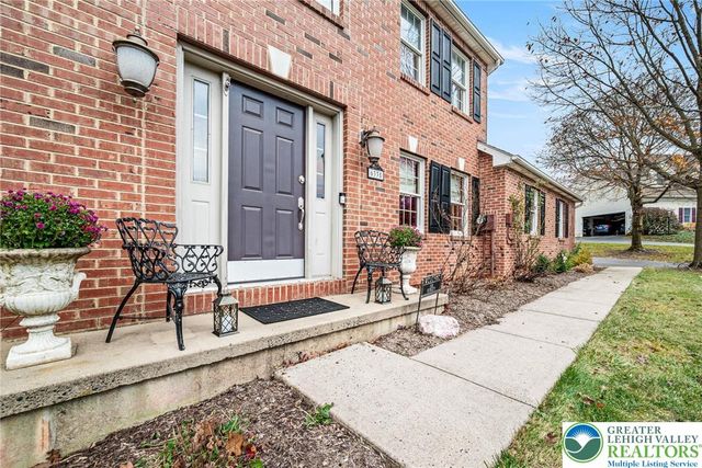 6335 Red Fox, Upper Saucon Twp, PA 18036