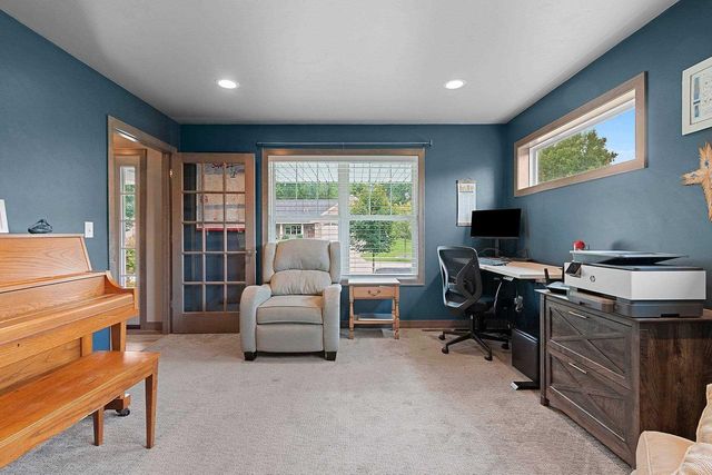 2503 REMINGTON ROAD, Green Bay, WI 54302