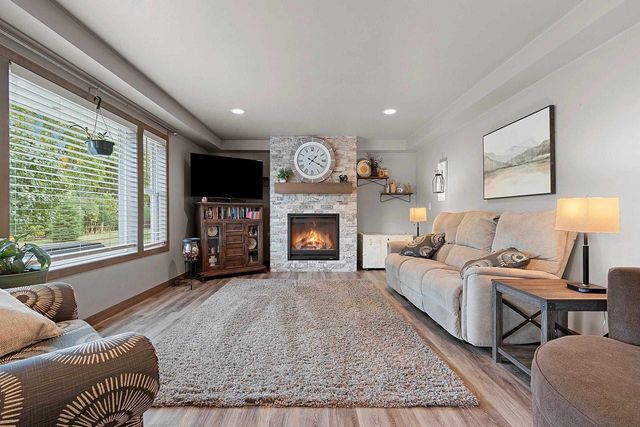 2503 REMINGTON ROAD, Green Bay, WI 54302