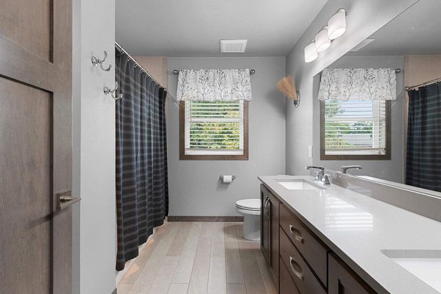 2503 REMINGTON ROAD, Green Bay, WI 54302