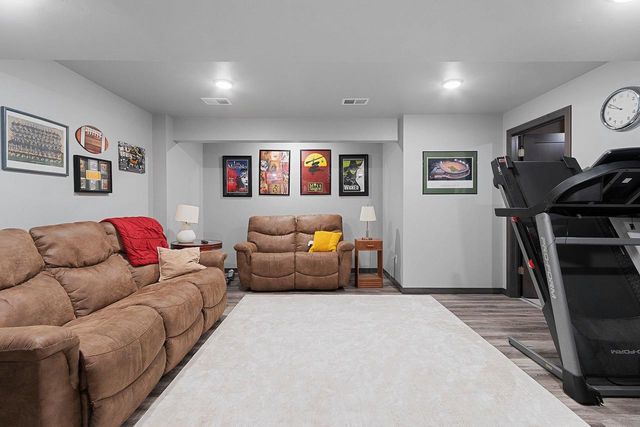 2503 REMINGTON ROAD, Green Bay, WI 54302