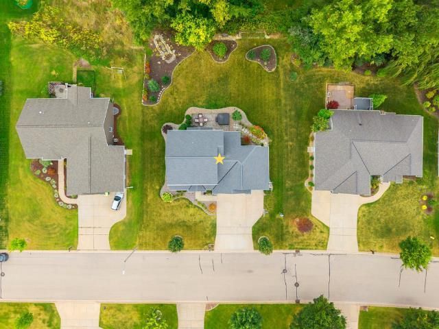 2503 REMINGTON ROAD, Green Bay, WI 54302