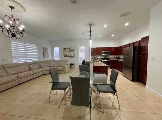 17181 SW 91st Street, Miami, FL 33196