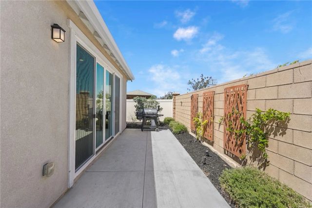 29050 Golden Sunset, Winchester, CA 92596