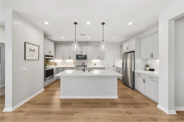 29050 Golden Sunset, Winchester, CA 92596