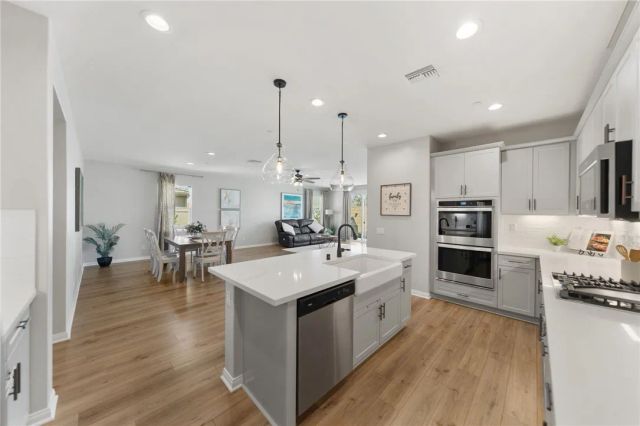 29050 Golden Sunset, Winchester, CA 92596