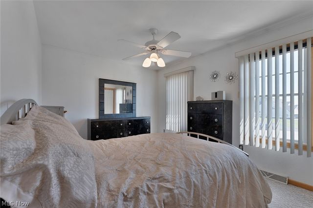 4200 W Candy Apple Court, New Middletown, OH 44442