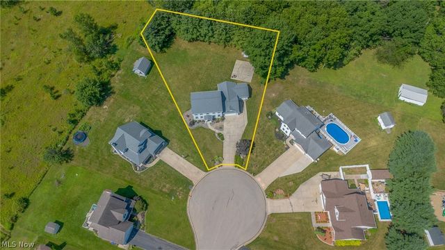 4200 W Candy Apple Court, New Middletown, OH 44442