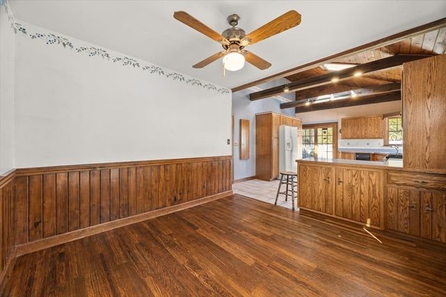 25 Andrew Ave, Taunton, MA 02780