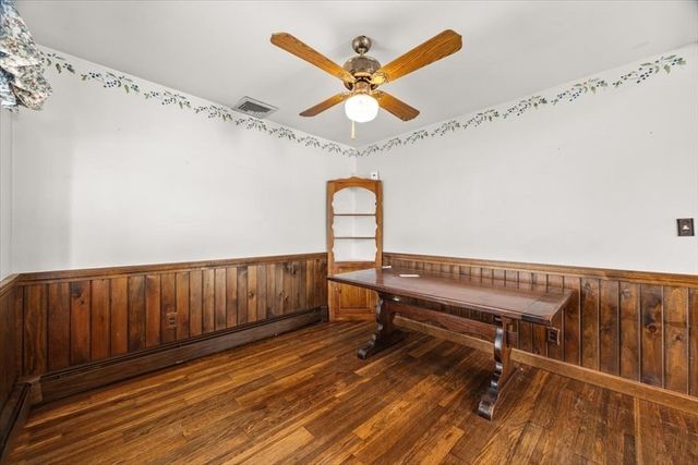 25 Andrew Ave, Taunton, MA 02780