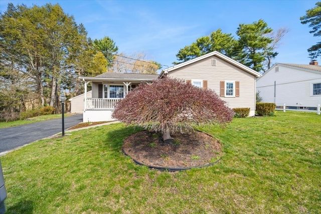 25 Andrew Ave, Taunton, MA 02780