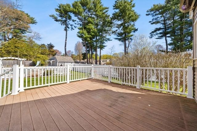 25 Andrew Ave, Taunton, MA 02780