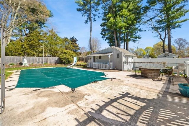 25 Andrew Ave, Taunton, MA 02780