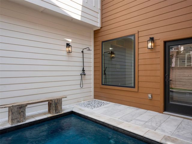 1136 Hauptstrasse, New Braunfels, TX 78130