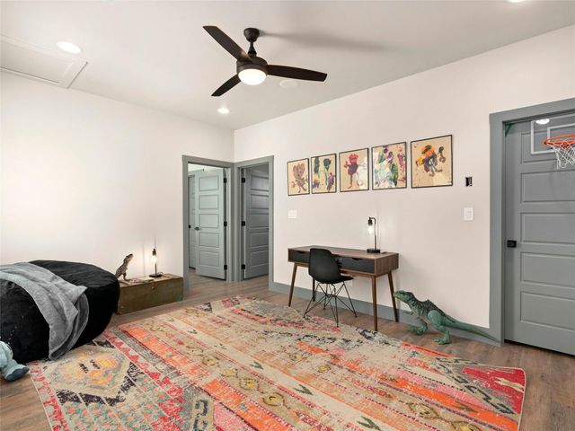 1136 Hauptstrasse, New Braunfels, TX 78130