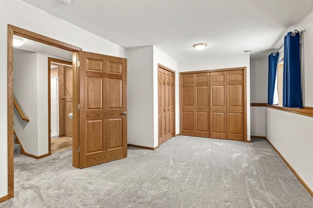 529 5th Avenue E, Shakopee, MN 55379