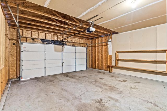 529 5th Avenue E, Shakopee, MN 55379