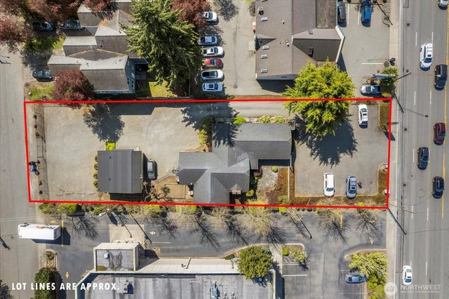 6915 Evergreen Way, Everett, WA 98203