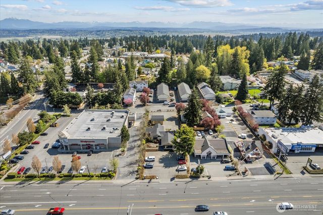 6915 Evergreen Way, Everett, WA 98203