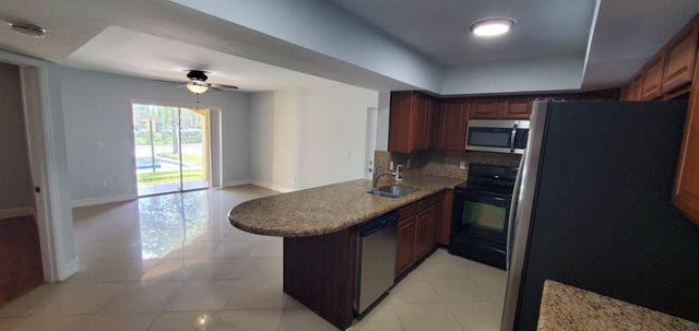 5620 NW 61st Street 1207, Coconut Creek, FL 33073