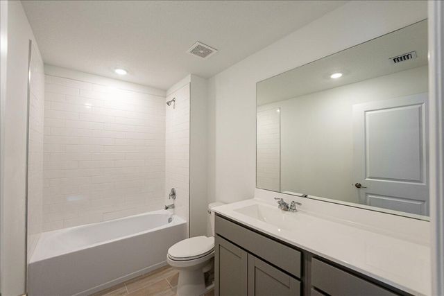 6331 NW Windwood Way, Jensen Beach, FL 34957