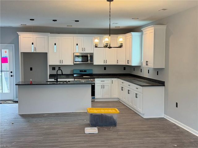 9607 12th Bay ST, Norfolk, VA 23518