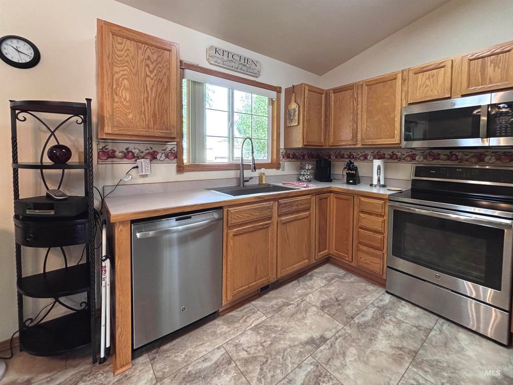 2731 E Northview Drive, Hagerman, ID 83332 photo 4