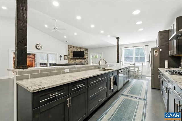 1568 BENT CREEK RD, Concord, VA 24538