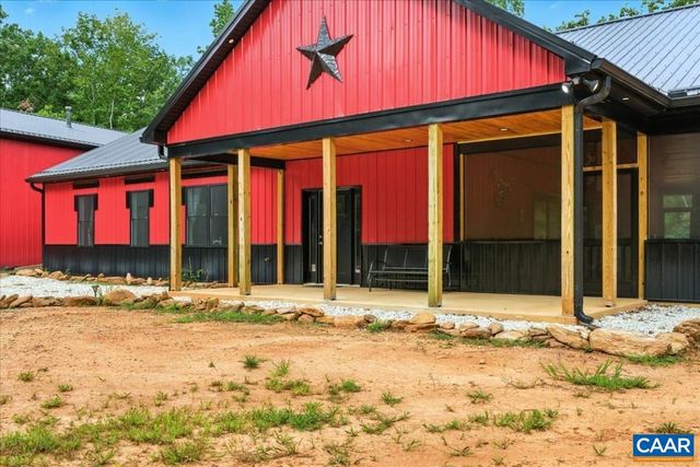 1568 BENT CREEK RD, Concord, VA 24538