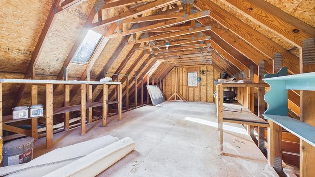 10345 Red Oak Ridge, Howard City, MI 49329