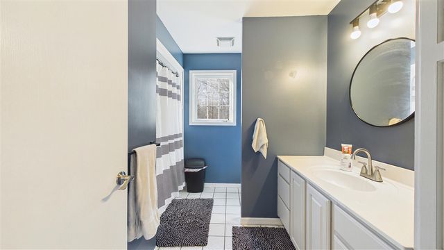 10345 Red Oak Ridge, Howard City, MI 49329