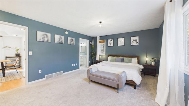 10345 Red Oak Ridge, Howard City, MI 49329