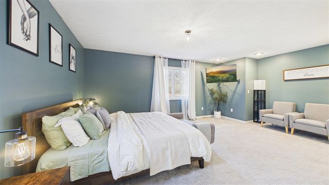 10345 Red Oak Ridge, Howard City, MI 49329