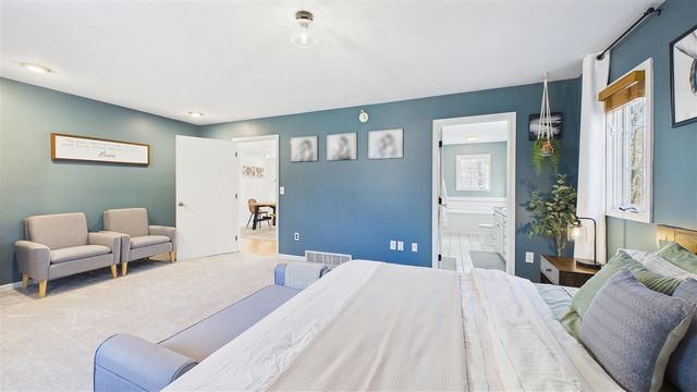 10345 Red Oak Ridge, Howard City, MI 49329