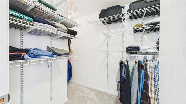 10345 Red Oak Ridge, Howard City, MI 49329