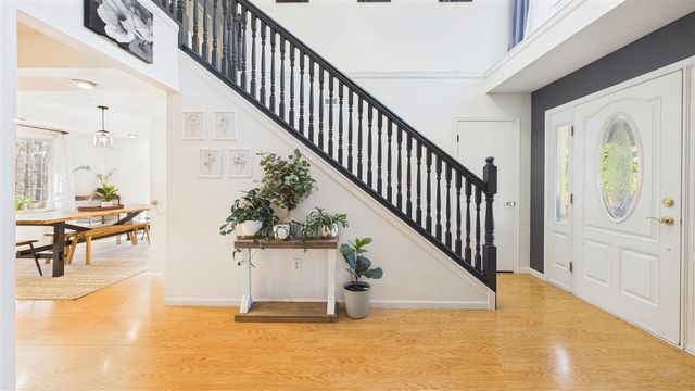 10345 Red Oak Ridge, Howard City, MI 49329