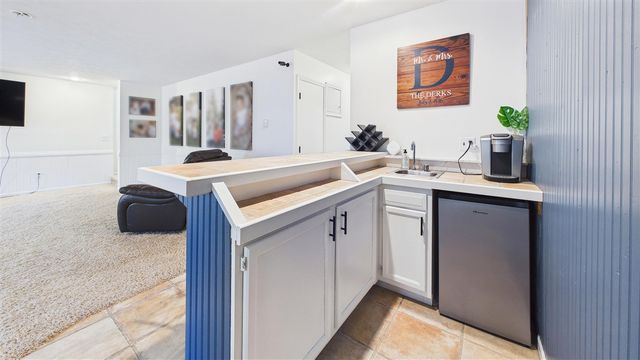 10345 Red Oak Ridge, Howard City, MI 49329