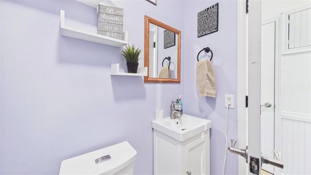 10345 Red Oak Ridge, Howard City, MI 49329